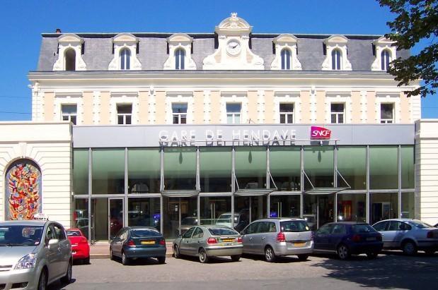 Annexe Hotel De La Gare Hendaye Exterior photo